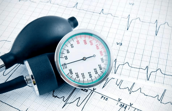 血壓高會引發(fā)血脂高和血糖高,這幾個之間究竟有什么關系呢? 血壓高會引發(fā)血脂高和血糖高,這幾個之間究竟有什么關系呢?